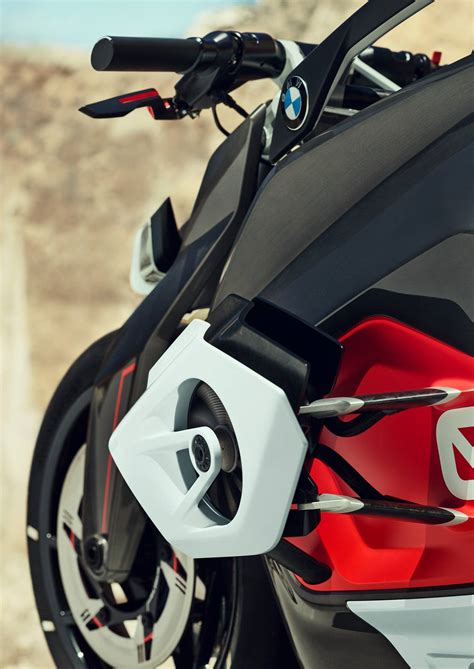 BMW Motorrad Vision DC Roadster | WordlessTech