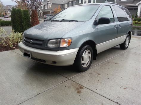 2000 Toyota Sienna - Overview - CarGurus