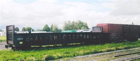 Trackside Treasure: Algoma Central gondolas