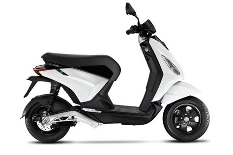 Piaggio, 60% OFF | www.elevate.in