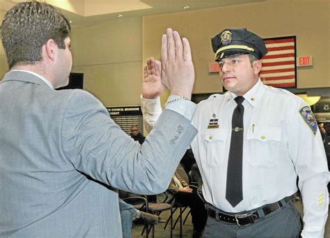 Middletown police chief retires; tells family 'daddy's coming home'