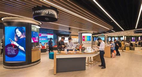 Singtel Receives Industry Recognition for Flagship Retail Store