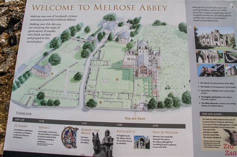 Melrose Abbey (Scotland) - Visit Tips + Photos