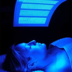 Blue LED Light Therapy | rtwskin aesthetics clinic