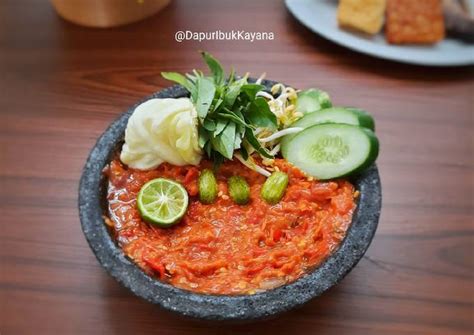 Resep 866. Sambal Seruit Terasi khas Lampung oleh Dapur Ibuk Kayana - Cookpad