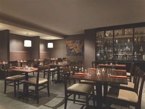 4th Street Live Restaurants | Hyatt Regency Louisville