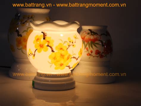 12 Bat Trang ceramic products made by Bat Trang Ceramics Group