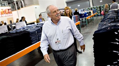 The history of Costco: how Jim Sinegal redefined members-only retail | Fox Business