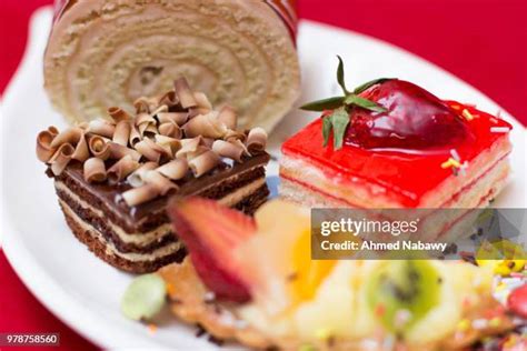 261 Saudi Arabian Desserts Stock Photos, High-Res Pictures, and Images ...