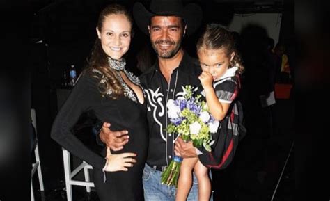 Pablo Montero Scandal: Mexican Singer Allegedly Left Wife Stranded In ...