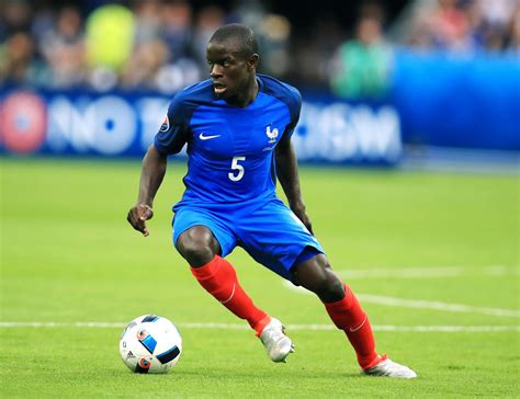 Pourquoi N'Golo Kanté a mis du temps à percer : les révélations d'un recruteur - Sport.fr