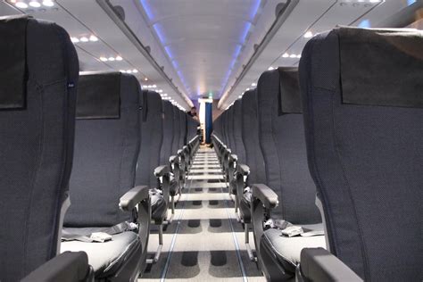 A Look Inside Scandinavian Airlines' Airbus A320neo