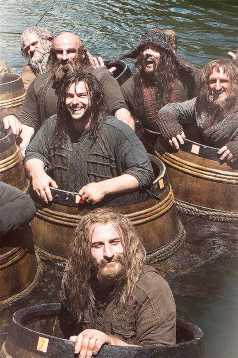 Hobbit Cast behind the scenes of “The Barrel...