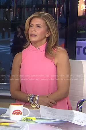 Hoda Kotb Outfits & Fashion on Today | Hoda Kotb | WornOnTV.net