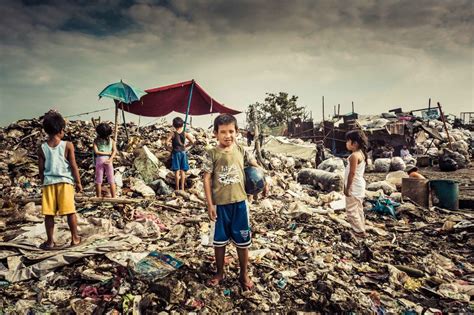 Don't Turn Your Back On Poverty | International Photo Awards