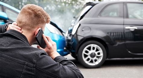 When Do You Need to Hire A Auto Accident Lawyer | Car Accident Law