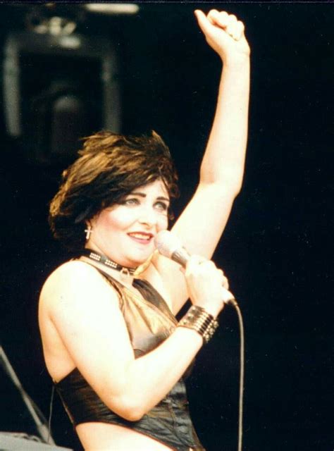 Siouxsie | Women in music, Siouxsie sioux, Singer