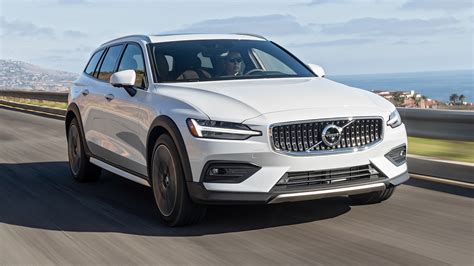 2021 Volvo V60 Cross Country Review: Better Than the Audi and Subaru?