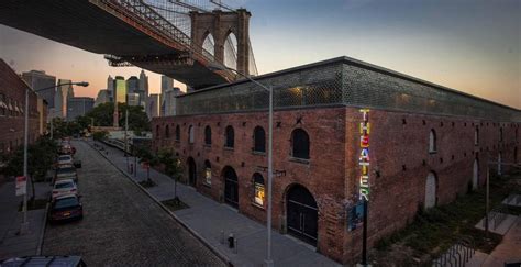 dumbo brooklyn art galleries - Shemika See