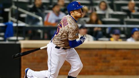 Mets Injury Update: Mets place Travis d'Arnaud on seven-day concussion ...