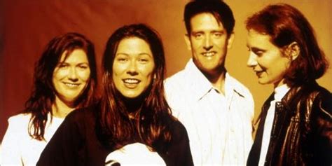 Josephine Wiggs (the Breeders) Talks Band Reunions and Diving Back Into ...