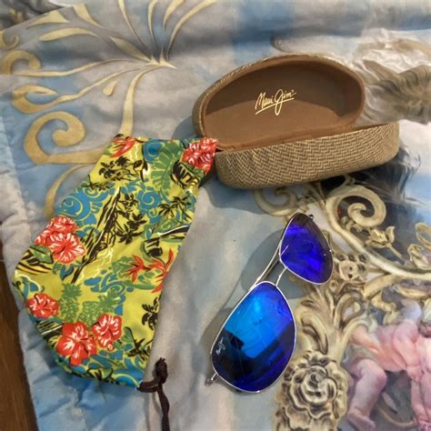 blue aviator maui jim sunglasses in great condition,... - Depop