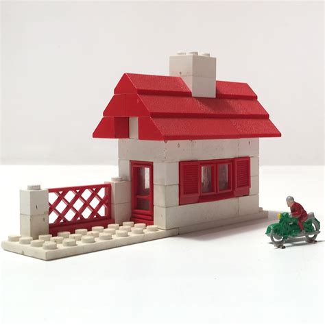 The Buildings — Our Vintage Lego Collection