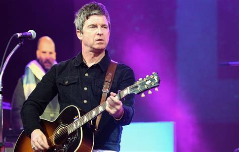 Noel Gallagher live review: Oasis classics shine amidst reunion rumours