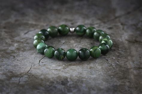 African Jade Bracelet: Heartbeat of the Earth – Trimakasi | EN