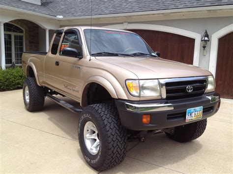 Toyota Tacoma 4x4 Price