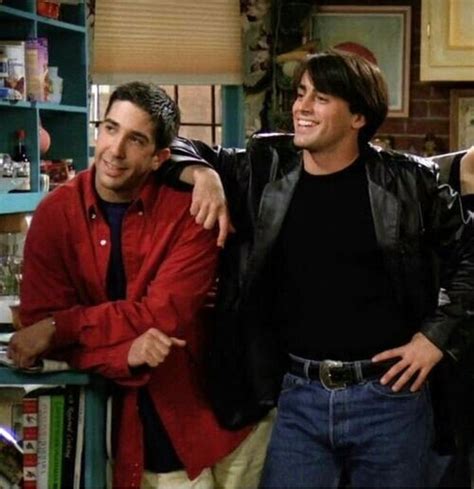 Joey was So cute in Season 1! ️ | Friends fashion, Friend outfits, Joey ...