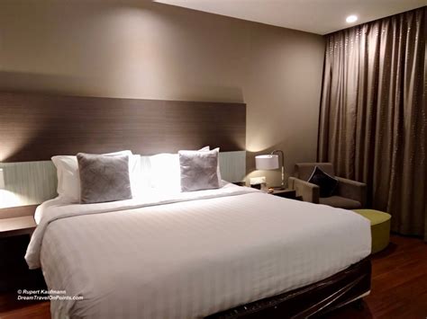 KUC Pullman Kuching bed1x1080wm | DreamTravelOnPoints