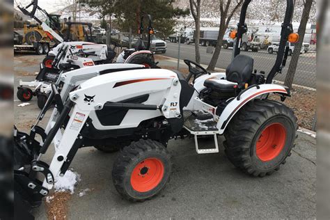 2023 Bobcat® Compact Tractors CT2025 HST | Bobcat Central, Inc.