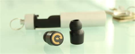 New prototype doing capital funding: Earin - The Worlds Smallest Wireless Earbuds - Samma3a Tech