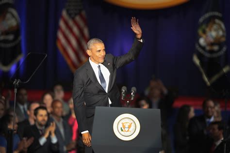 7 moments that stood out during President Obama's farewell speech - CBS News