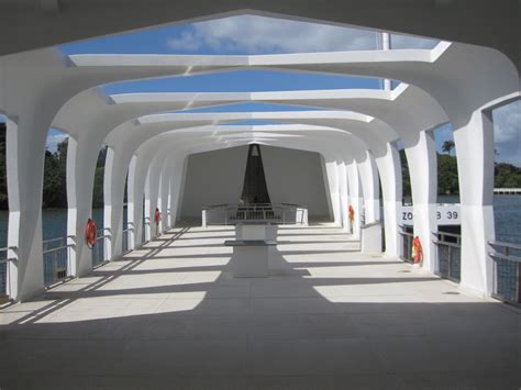 USS Arizona Memorial, A Museum To Commemorate The Battle of Pearl ...