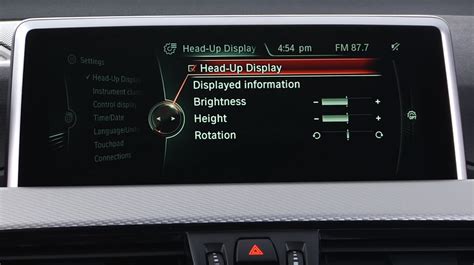 How to use BMW Head-Up Display