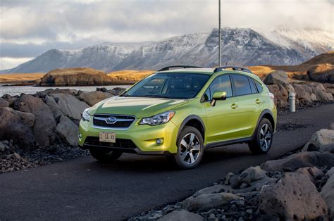 2014 Subaru XV Crosstrek Hybrid Review - Automobile Magazine