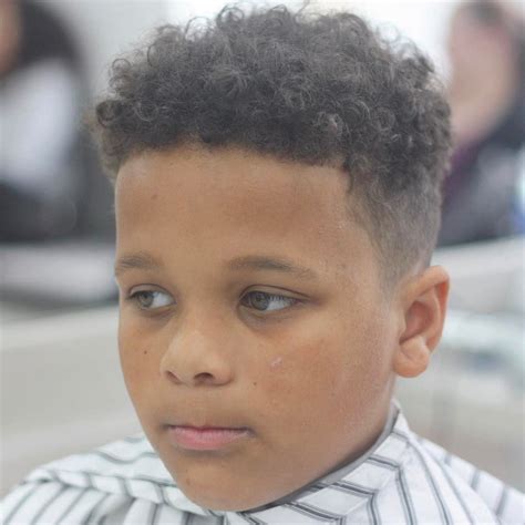 Schwarze Jungs Haarschnitte - Frisur-Frisuren | Black boys haircuts ...