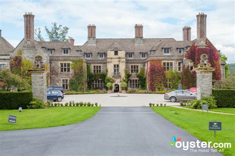 Llangoed Hall Review: What To REALLY Expect If You Stay