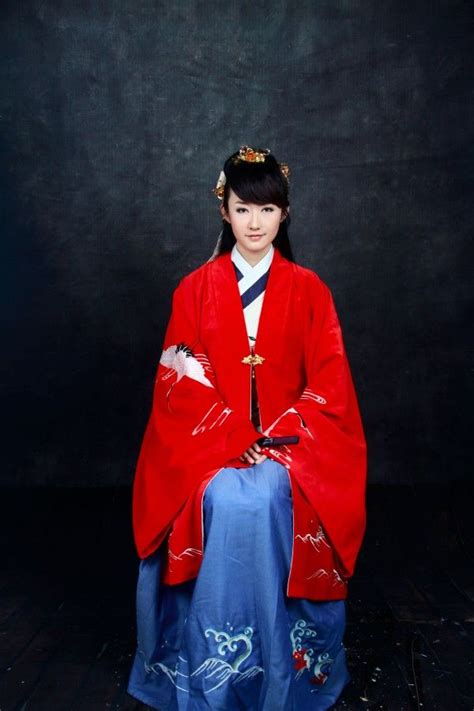 Pin on HAN CHINESE CLOTHING | Chinese clothing, Traditional outfits ...