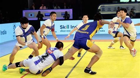 Kabaddi Rules | How to Play Kabaddi? [Guide for Beginners] - Kabaddi ...