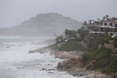 Hurricane Odile Slams Cabo San Lucas in Mexico's Baja California - NBC News