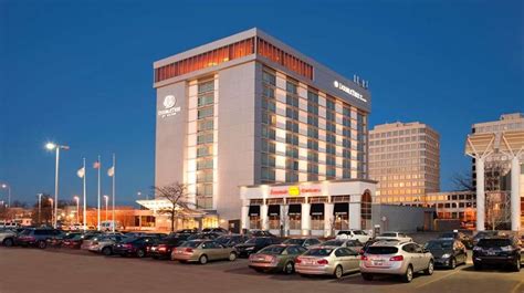 DoubleTree Hotel Chicago - North Shore- First Class Skokie, IL Hotels ...