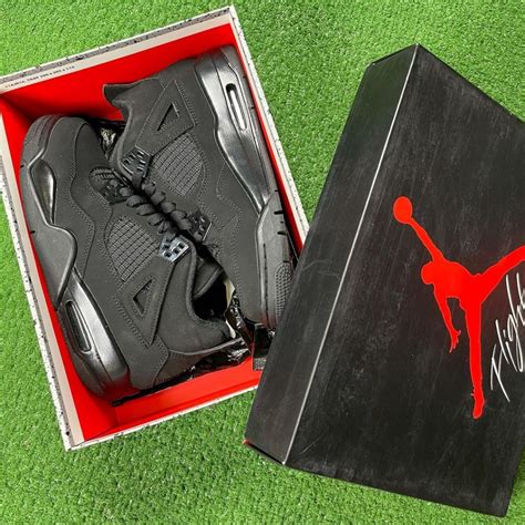 Nike Air Jordan 4 'Black Cat' - Exclusive Sneakers SA