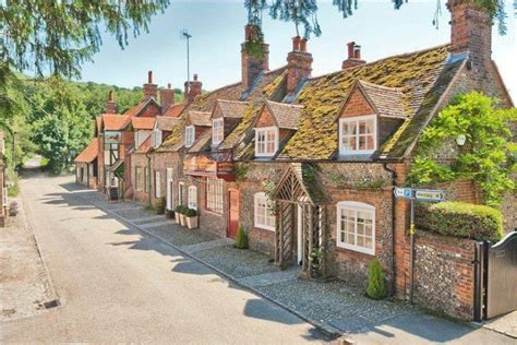 Top 10 Exciting English Villages | Places To See In Your Lifetime