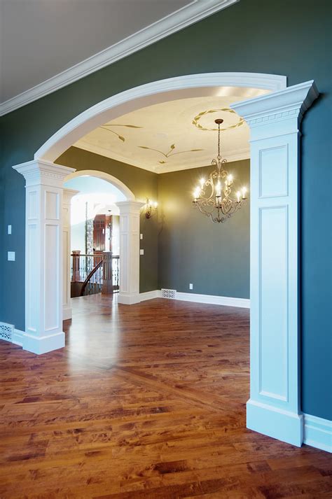 Pillar detail from living to dining room - Traditional - Living Room - Calgary - by Veranda ...