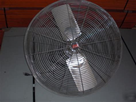 Used dayton 30" industrial warehouse fan