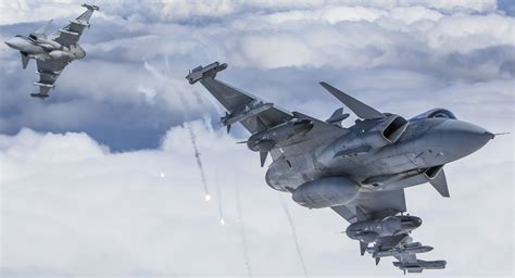 Flying & Fighting in the Gripen: Interview with a Swedish Air Force ...