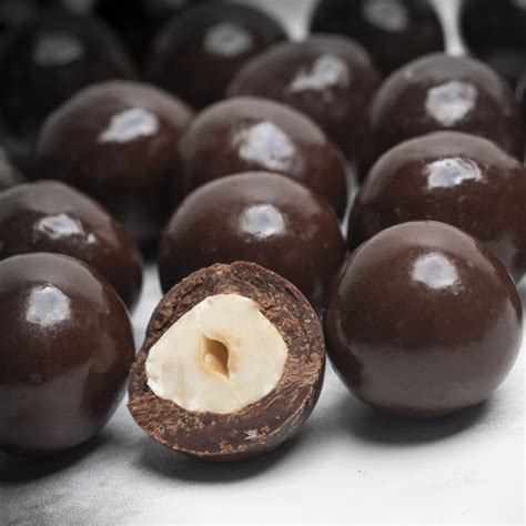 Dark chocolate coated hazelnuts - Chocolate Country